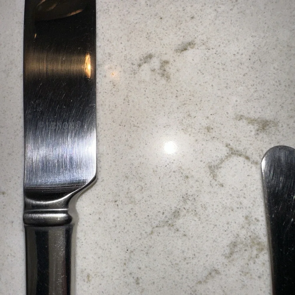 Lenox Portola Butter Knives Set of 6 Glossy 18/10 Stainless Flatware Preowned